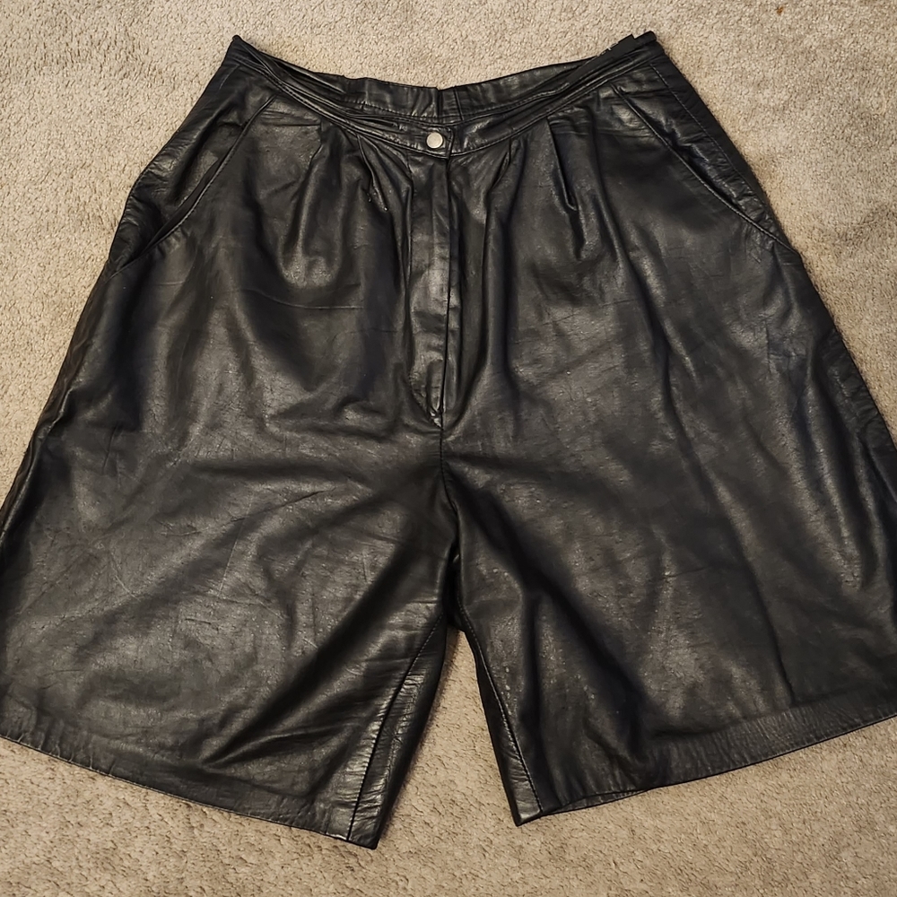 Vintage 1990s Leather Shorts from Outerwear by Phoenix APPROX. SIZE M